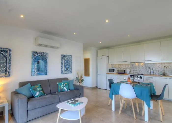 Rez De Vue Panoramique Albitreccia